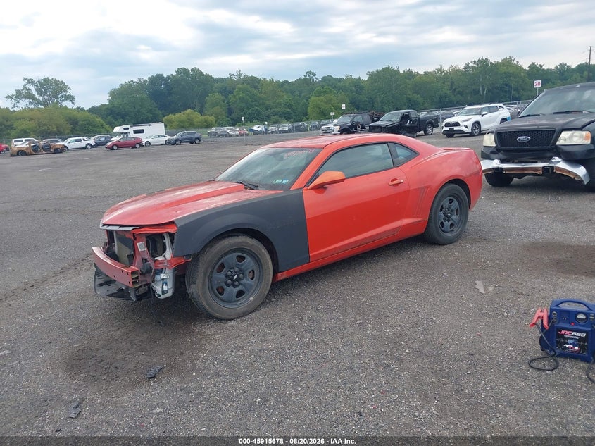 2013 CHEVROLET CAMARO auction photo 2