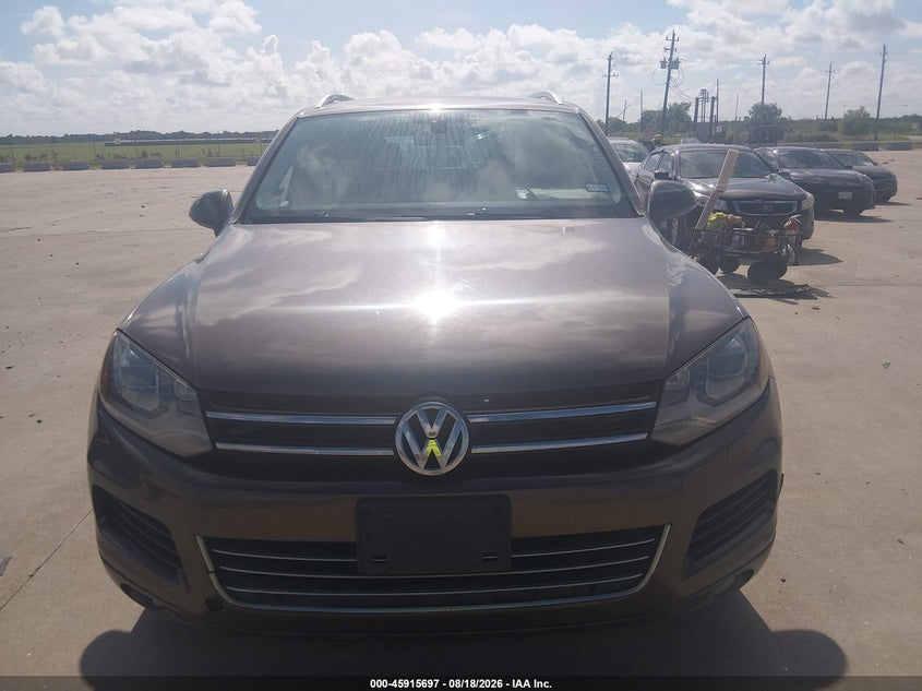 VOLKSWAGEN TOUAREG 2013 VIN WVGEF9BP4DD009586