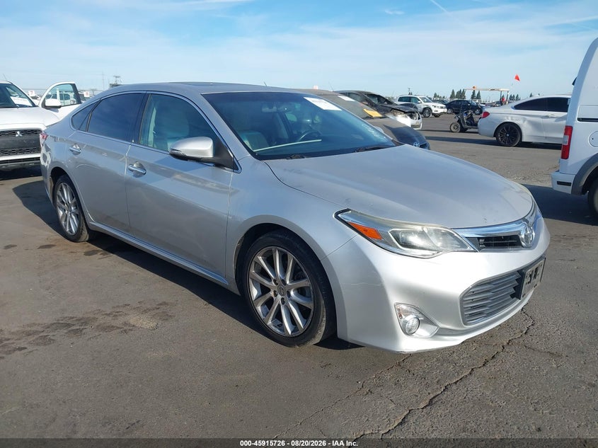 2013 TOYOTA AVALON — zdjęcie z aukcji