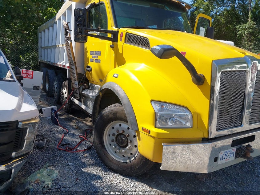 2016 KENWORTH CONSTRUCTION auction photo 1
