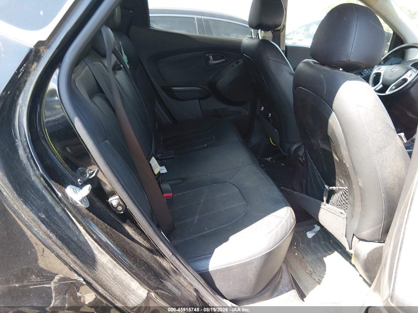2015 HYUNDAI TUCSON auction photo 8