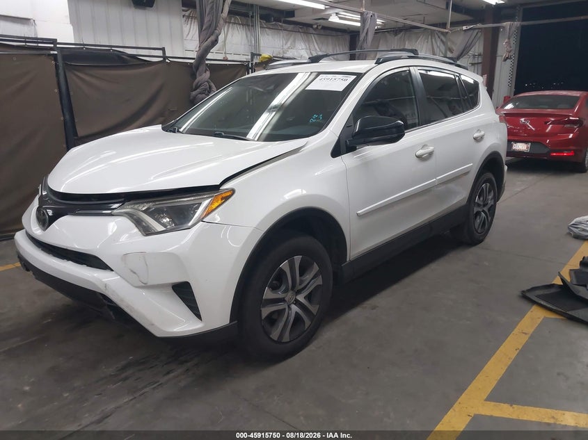 2017 Toyota RAV 4, Удар спереду, IAAI, VIN JTMZFREV8HJ712390 — фото 2