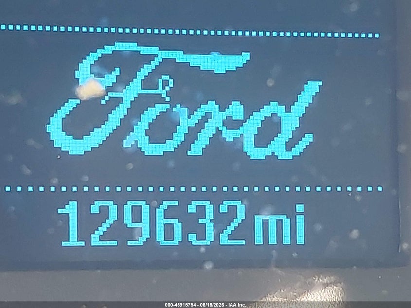 2015 FORD TRANSIT-350 XLT · Photo 15