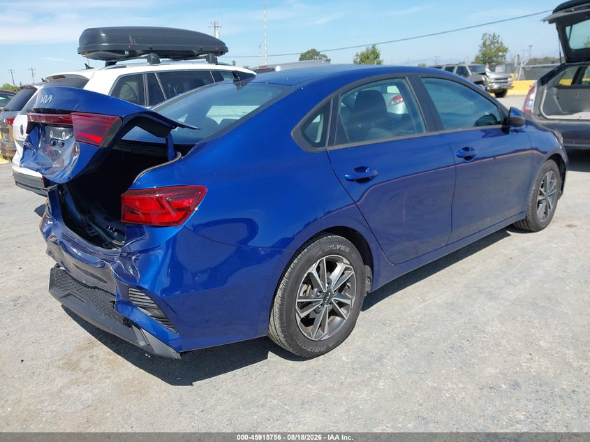 2023 KIA FORTE auction photo 4
