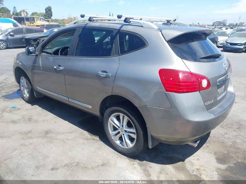 2013 NISSAN ROGUE auction photo 3