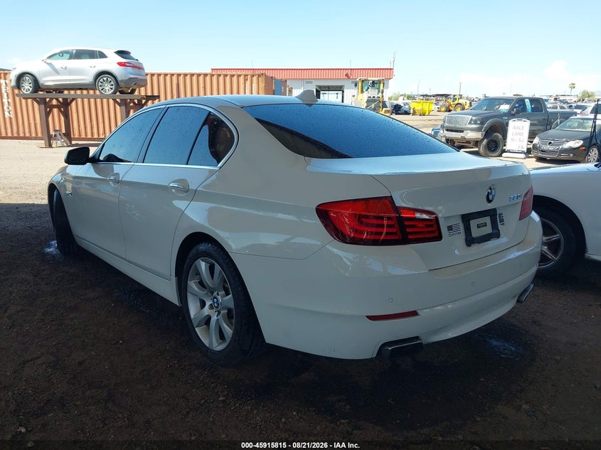 2011 BMW 5ER SEDAN 4.4L V-8 DI, DOHC, VVT, TURBO, 400HP