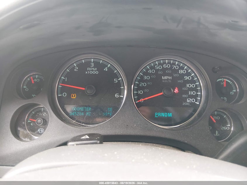 2011 GMC YUKON XL 1500 auction photo 7