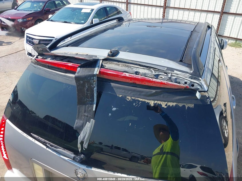 2005 CADILLAC SRX auction photo 6
