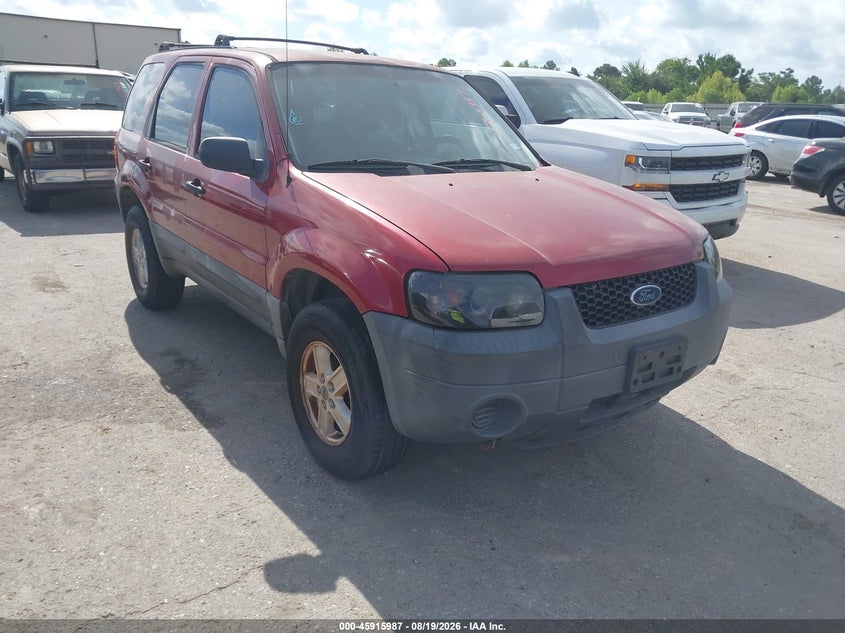 2006 FORD ESCAPE auction photo 1