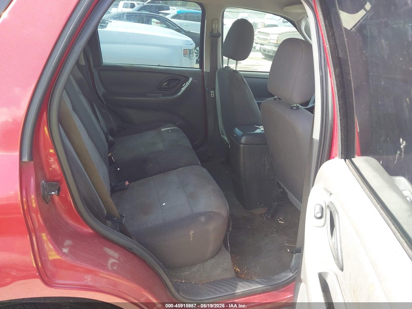 2006 FORD ESCAPE auction photo 8