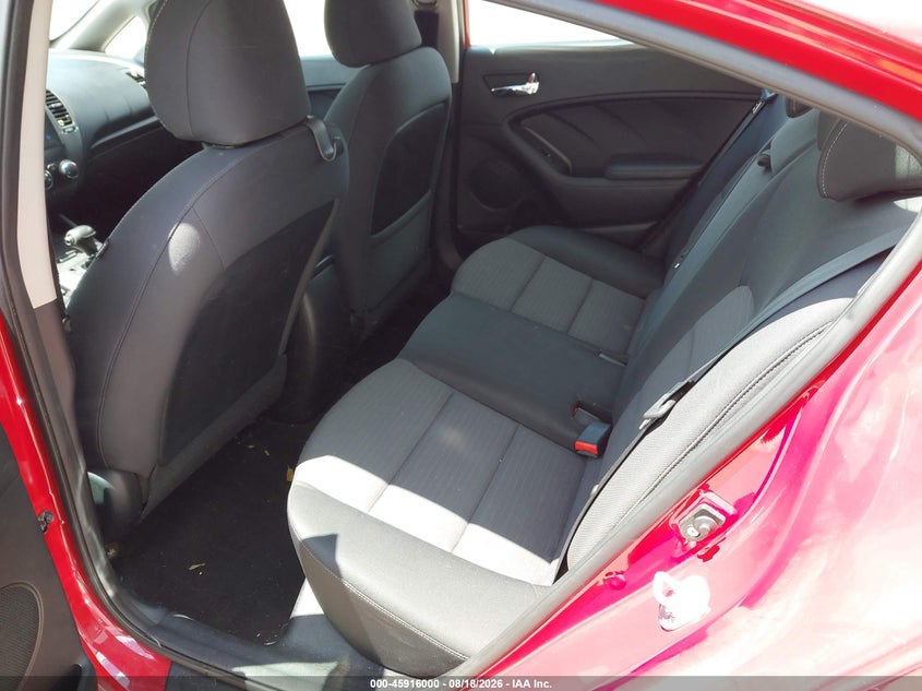 2014 KIA FORTE SEDAN 1.8L I-4 DOHC, VVT, 148HP