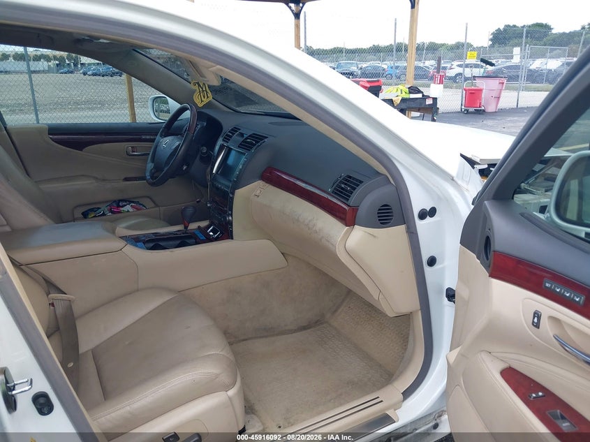 2009 LEXUS LS 460 auction photo 5