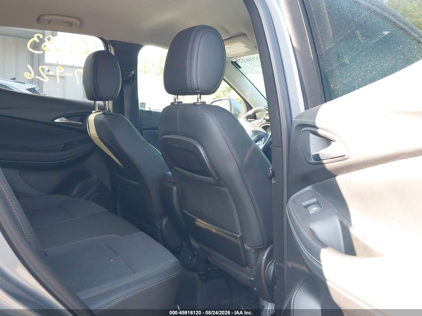BUICK ENCORE GX 2021 VIN KL4MMESL5MB135618