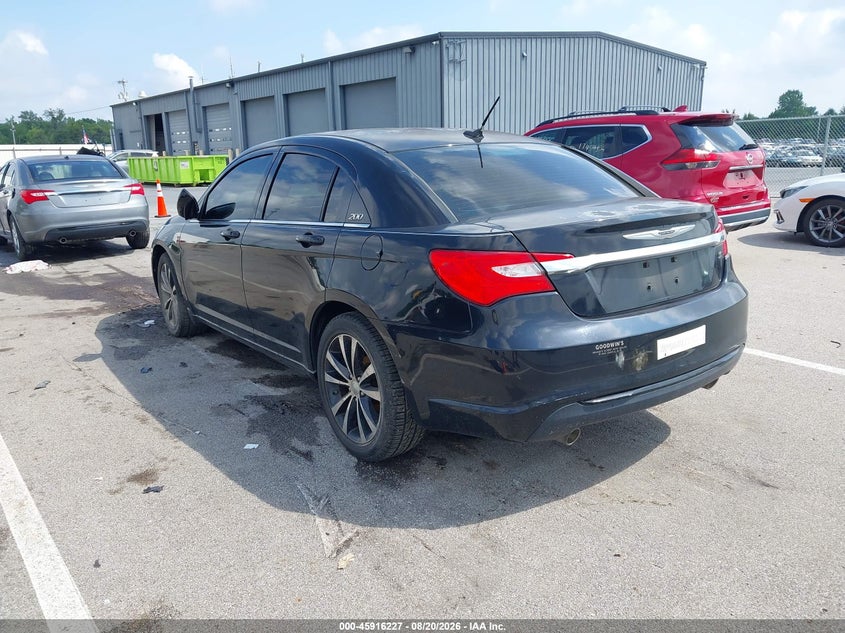 2014 CHRYSLER 200 auction photo 6