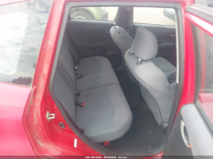 2010 HONDA FIT auction photo 8