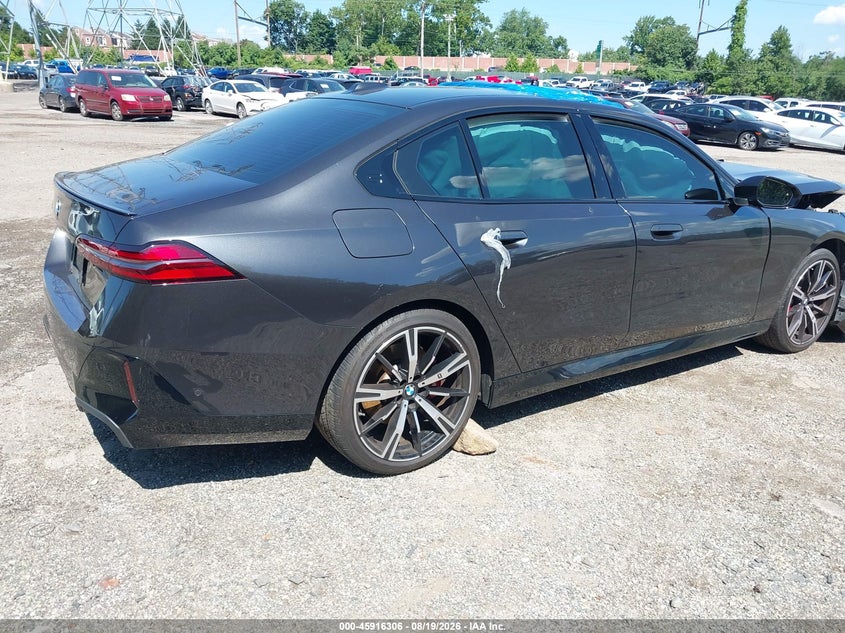 2024 BMW 540I — zdjęcie 4