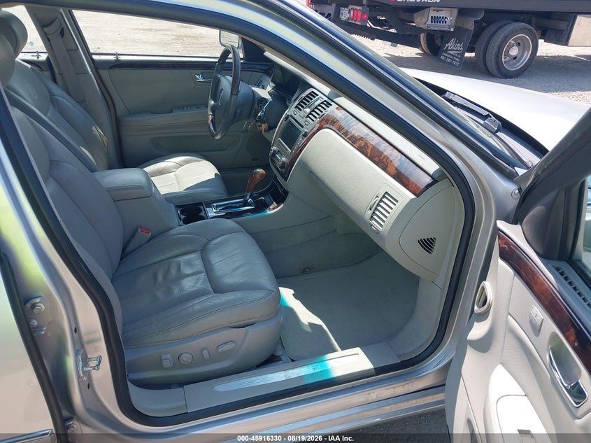 2009 CADILLAC DTS auction photo 5