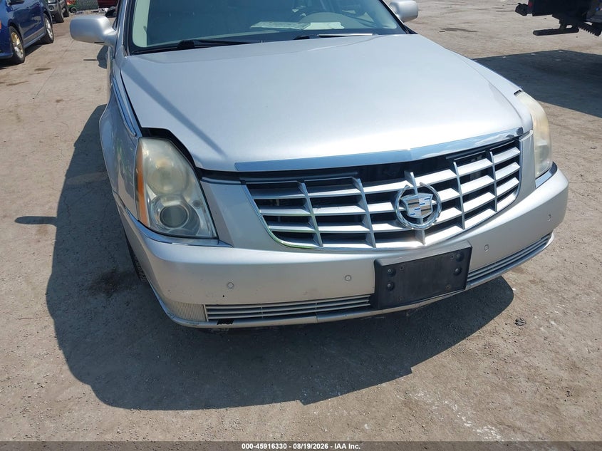 2009 CADILLAC DTS auction photo 6