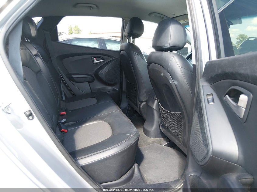 2012 HYUNDAI TUCSON auction photo 8