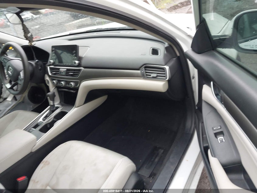 2018 HONDA ACCORD auction photo 5