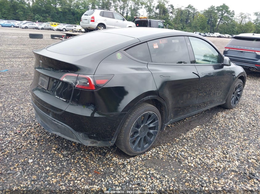 2023 TESLA MODEL Y auction photo 4