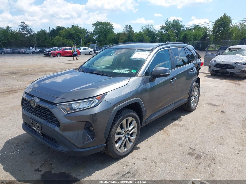 2021 Toyota RAV 4, Rear, IAAI, VIN 2T3A1RFV9MC184818 — photo 2