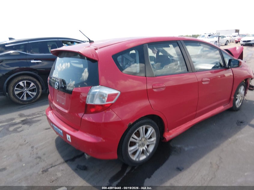 2011 HONDA FIT auction photo 4