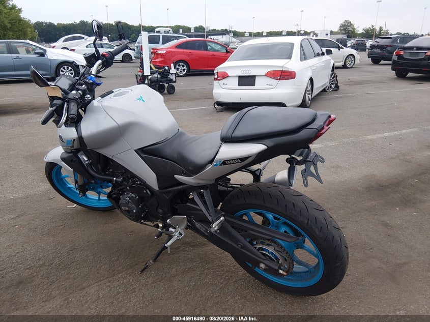 2025 YAMAHA MTN320 auction photo 3