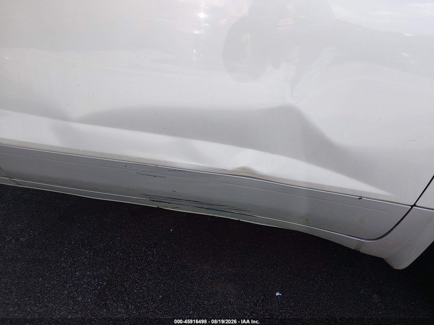 2012 BUICK ENCLAVE auction photo 6