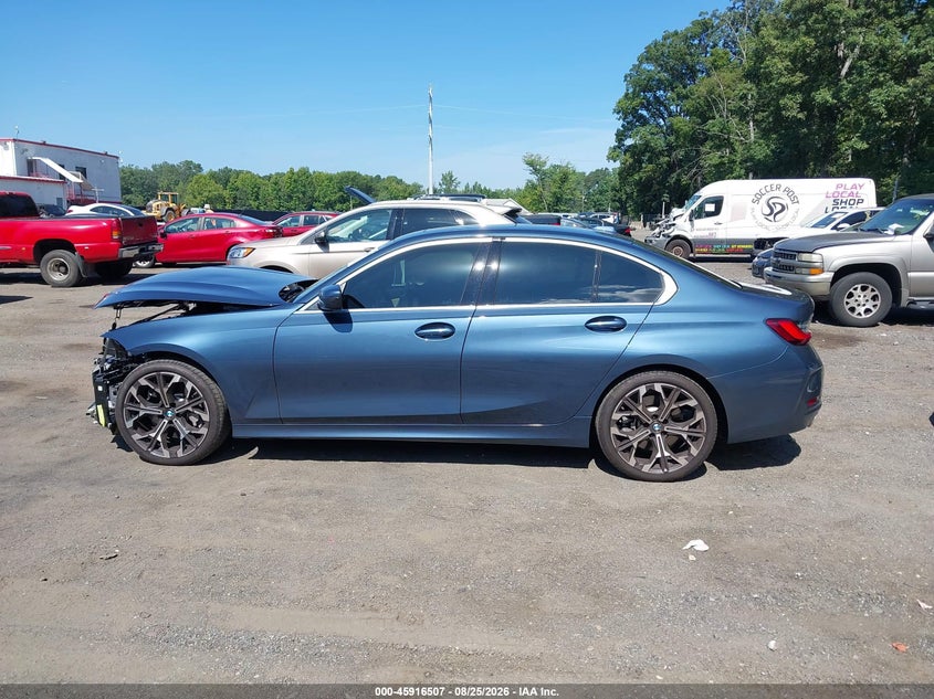 BMW 330I - zdjęcie 14