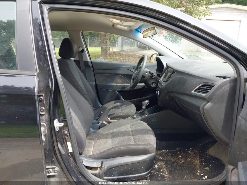 2018 HYUNDAI ACCENT auction photo 5