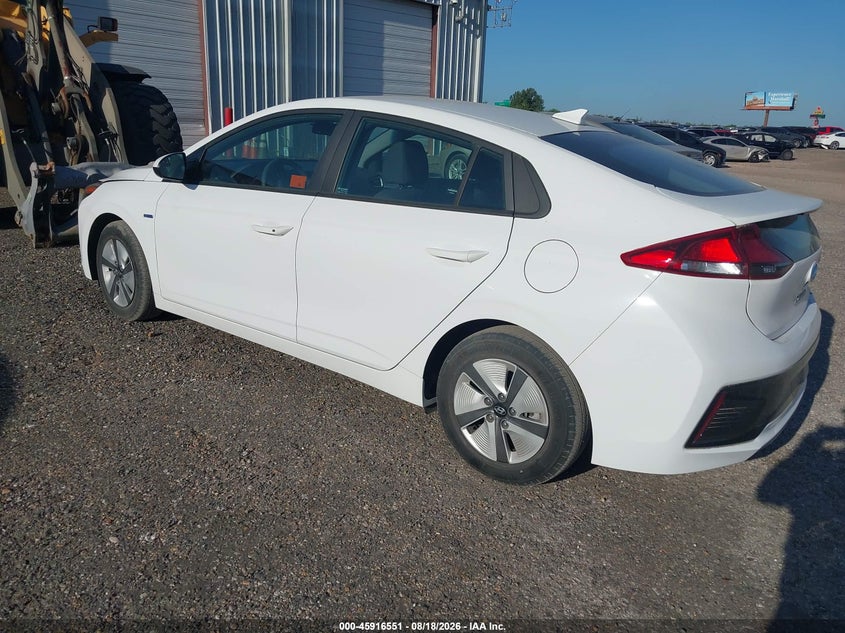 2019 HYUNDAI IONIQ HYBRID auction photo 3