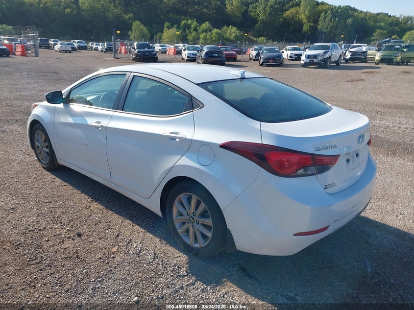 2016 HYUNDAI ELANTRA auction photo 3