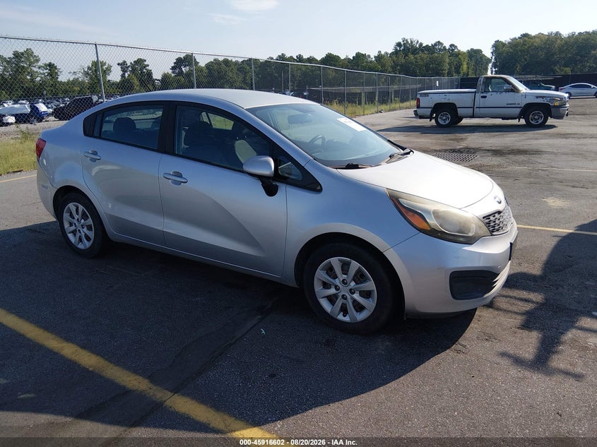 2015 KIA RIO auction photo 1