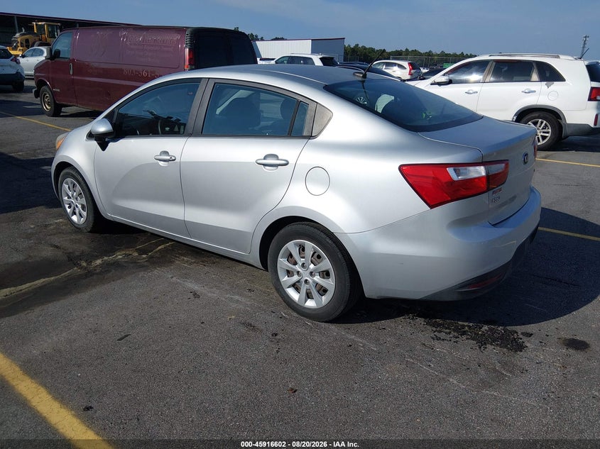 2015 KIA RIO auction photo 3