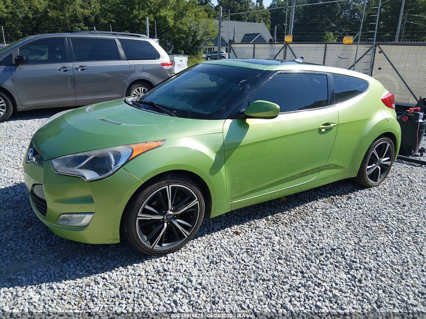 2012 Hyundai Veloster, Unknown, IAAI, VIN KMHTC6AD1CU073895 — photo 2