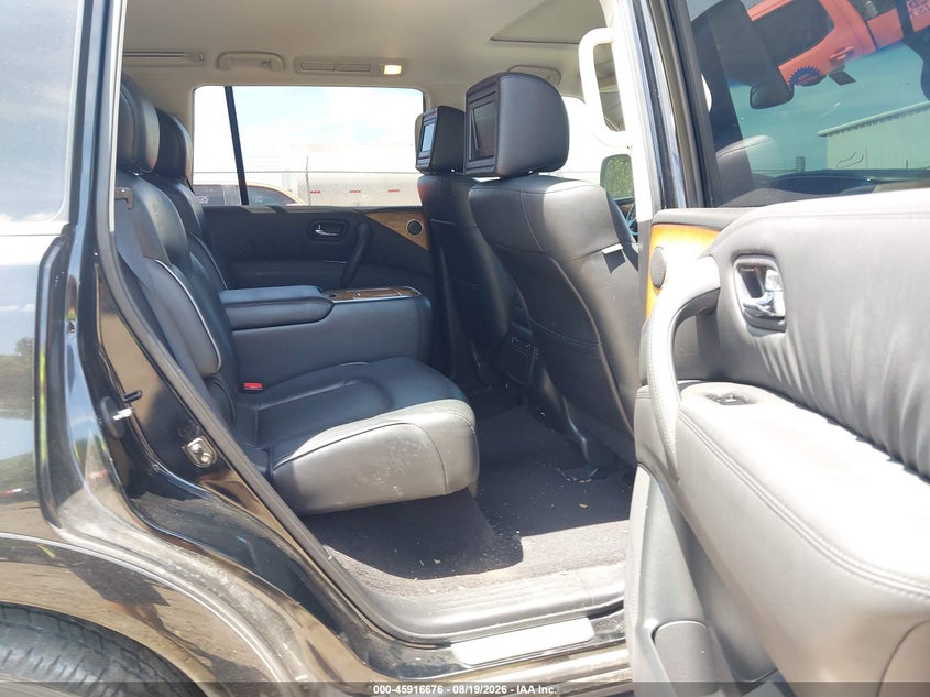 2012 INFINITI QX56 auction photo 8