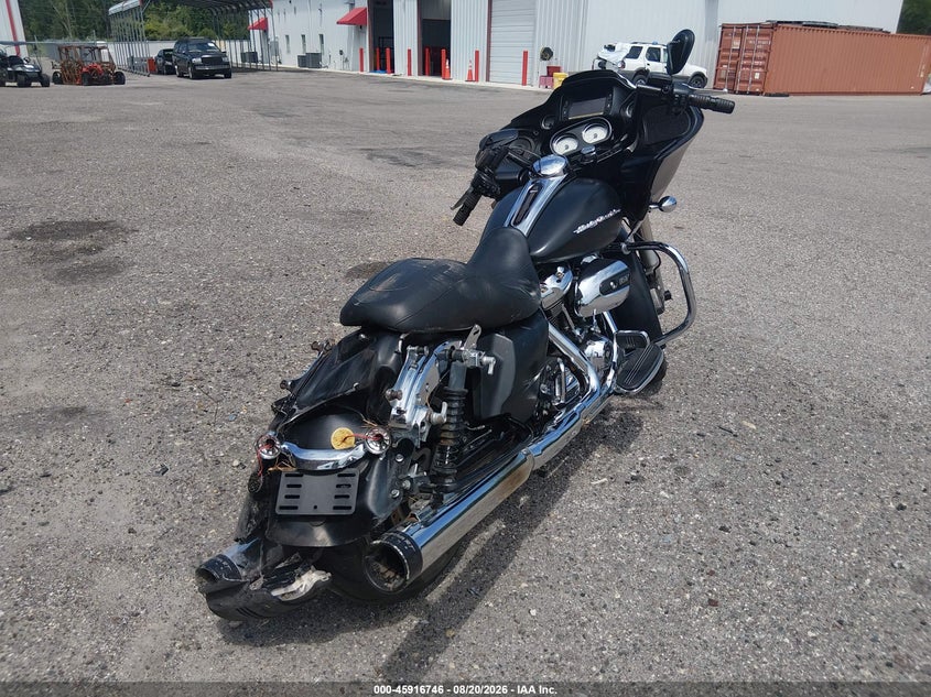 2017 HARLEY-DAVIDSON FLTRXS auction photo 4