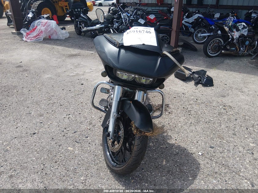 2017 HARLEY-DAVIDSON FLTRXS auction photo 5