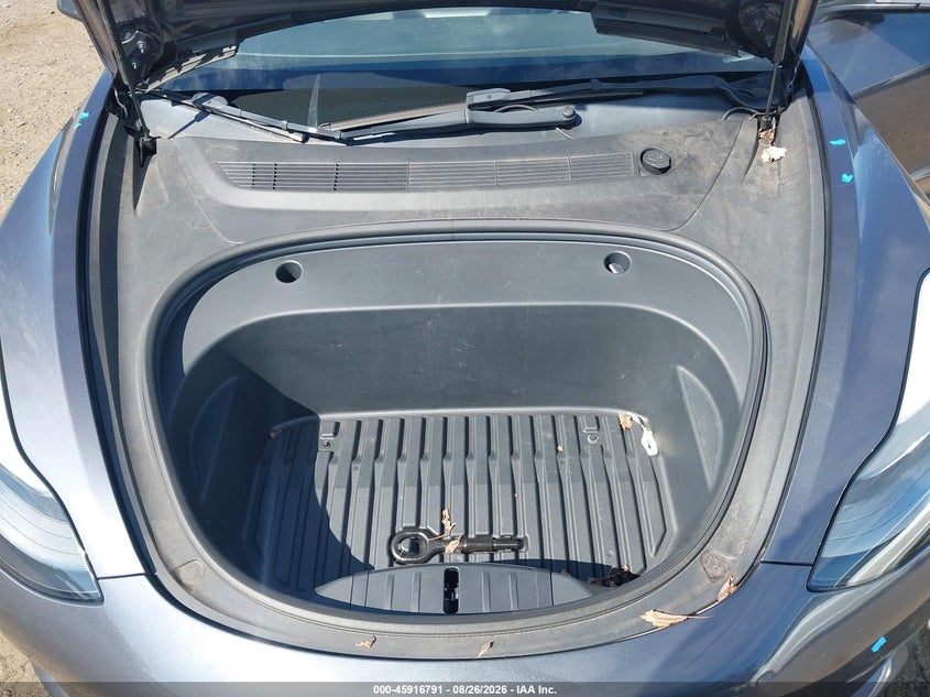 TESLA MODEL 3 - zdjęcie 10