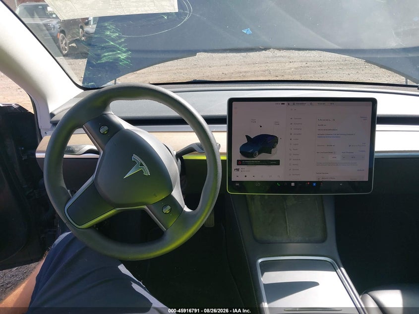 TESLA MODEL 3 - zdjęcie 18