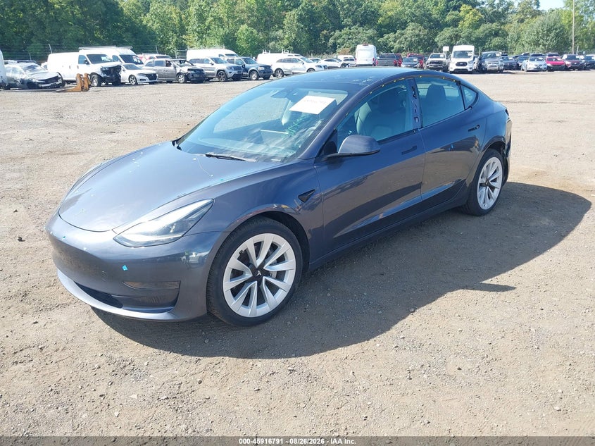 TESLA MODEL 3 - zdjęcie 2
