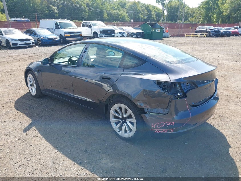 TESLA MODEL 3 - zdjęcie 6