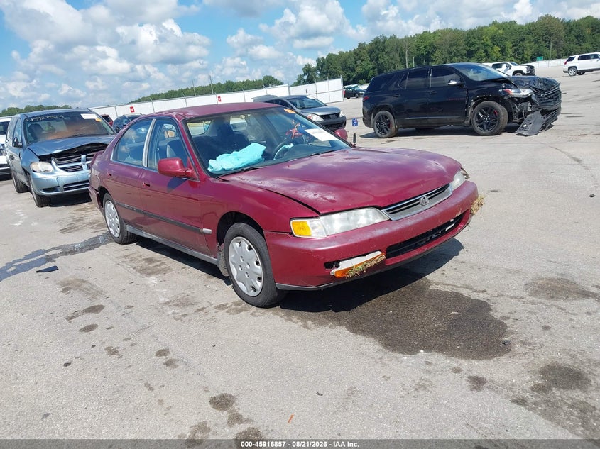 1996 HONDA ACCORD auction photo 1