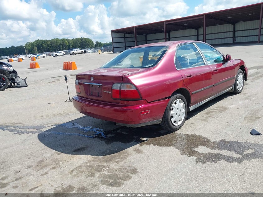 1996 HONDA ACCORD auction photo 4