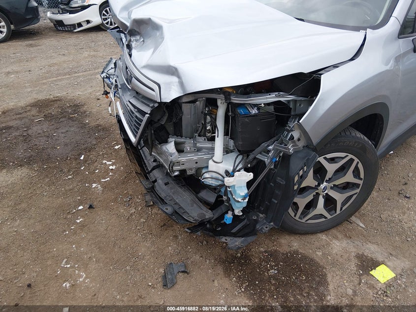 SUBARU FORESTER 2020 VIN JF2SKAJC0LH531661