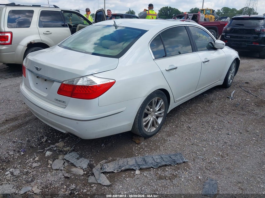 2011 HYUNDAI GENESIS auction photo 4
