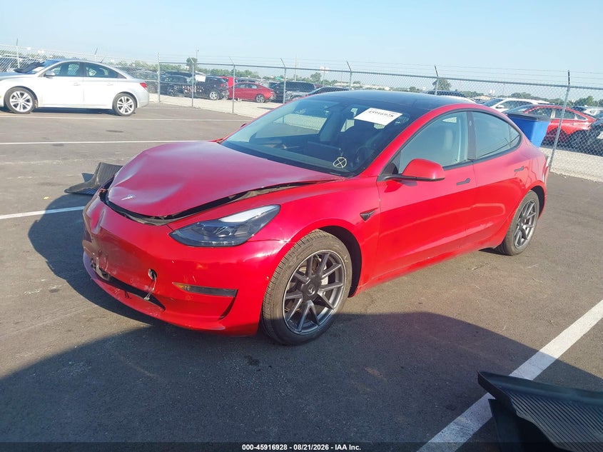 TESLA MODEL 3 - zdjęcie 2