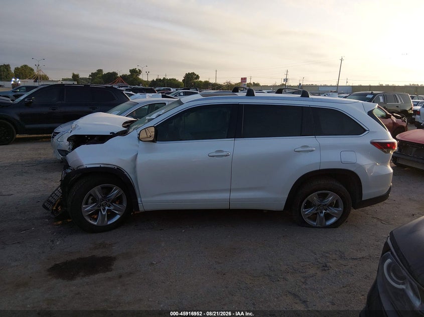 TOYOTA HIGHLANDER - zdjęcie 13