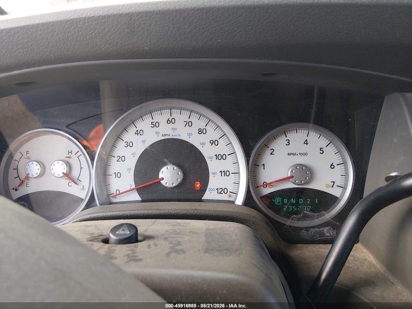 2005 DODGE DURANGO auction photo 7